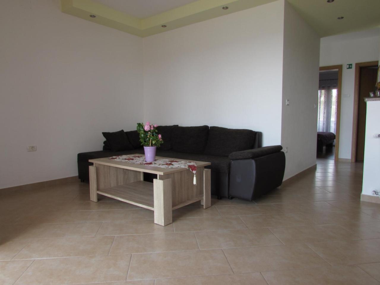 Apartments Goga 乌马格 外观 照片
